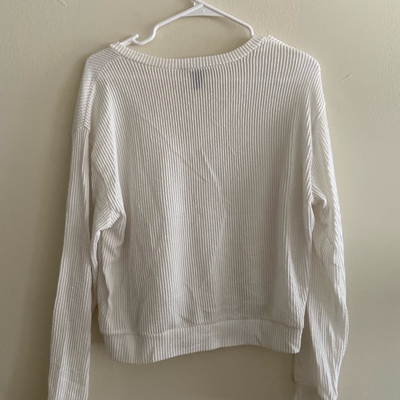 Cropped white sweater - Picture 2 of 3